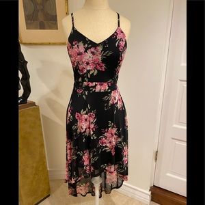Cute floral high to low dress